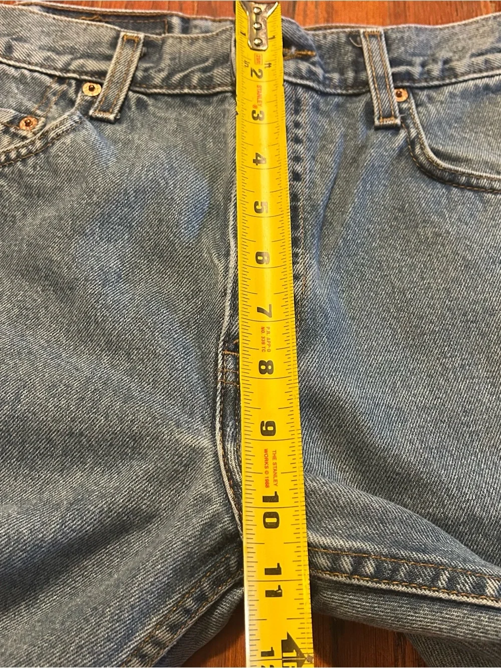 Vintage Levi’s 505 Regular Fit Straight Leg Red Tab Faded Blue Denim Jeans 30x30